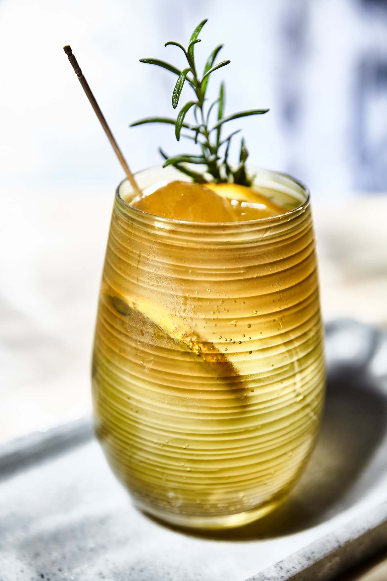 Glasbecher / Wasserglas, Stölzle, Twister, Bernstein - 465ml