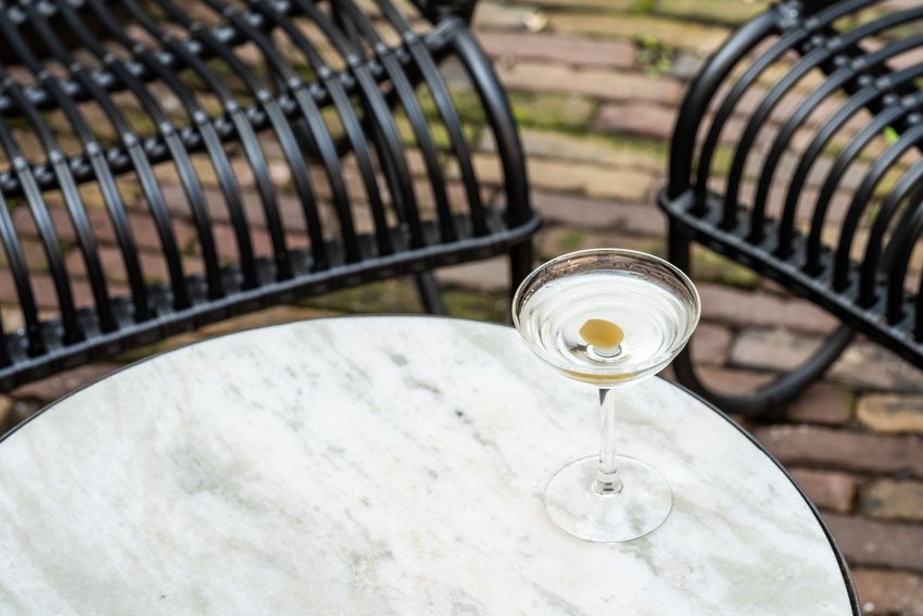 Coupette Glas / Cocktailschale, Onis, Sway - 130 ml