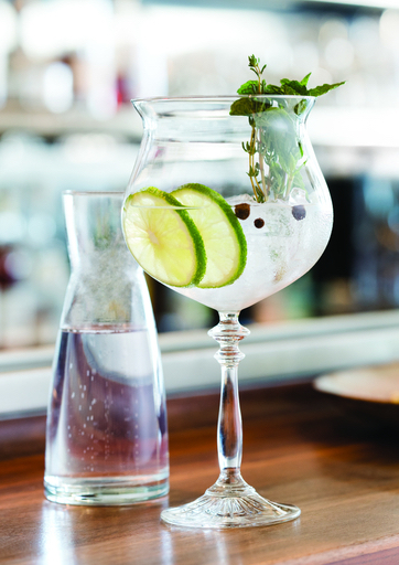 Gin Tonic Cocktail Glas mit Stiel, Onis, 1924 - 625 ml