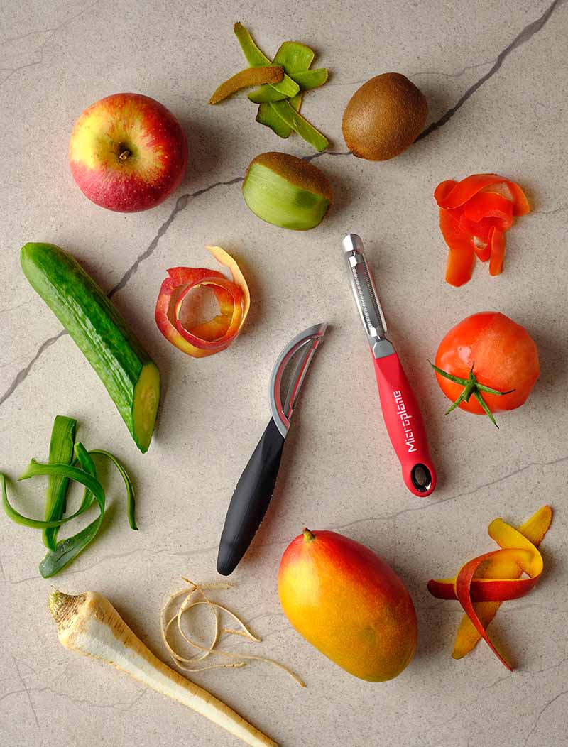 Obst- und Gemüseschäler/ Sparschäler mit Doppelklinge, Microplane