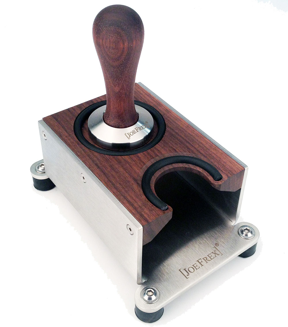 Tamping Station Exclusive Walnut, JoeFrex