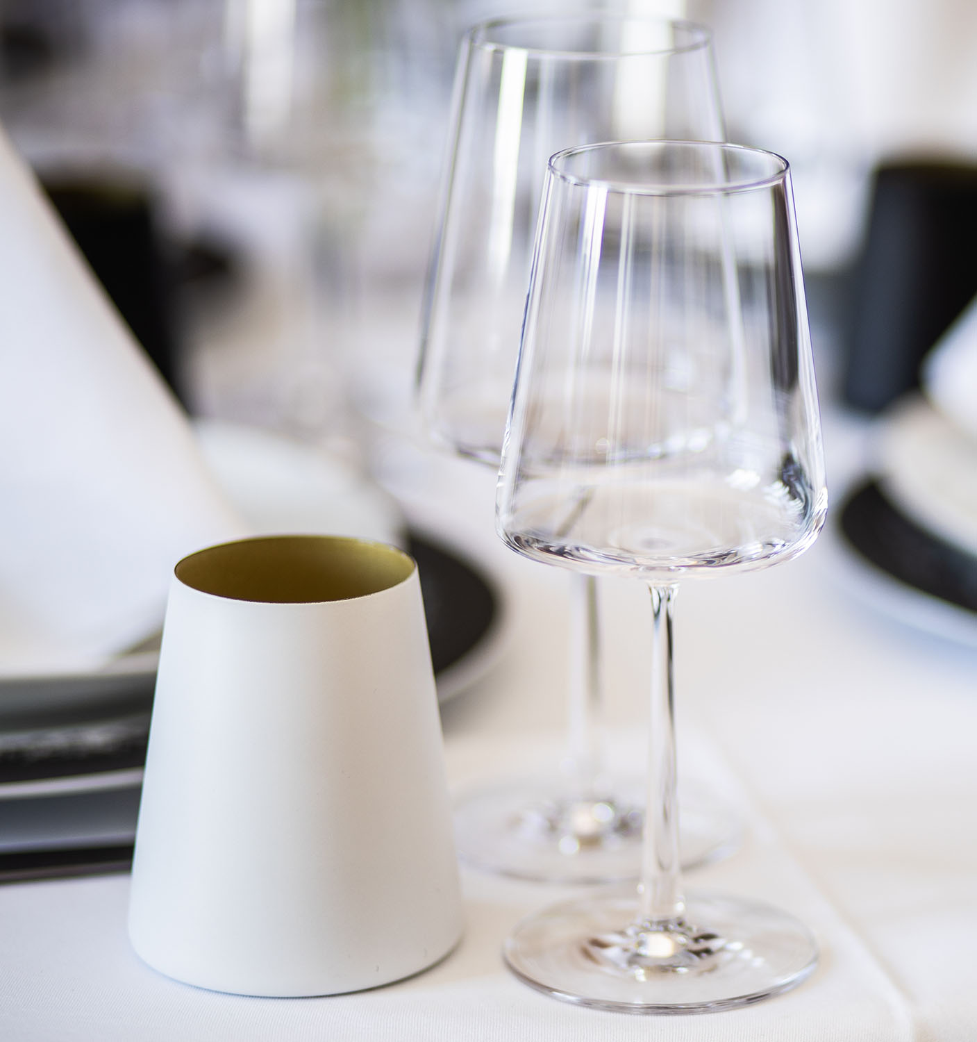 Becher / Wasserglas, Stölzle, Power, Weiß / Gold - 380 ml