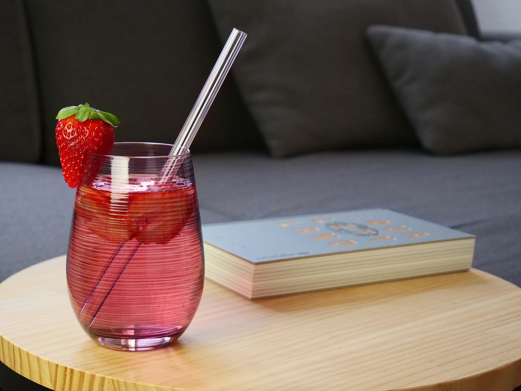 Glasbecher / Wasserglas, Stölzle, Twister, Flieder - 465 ml