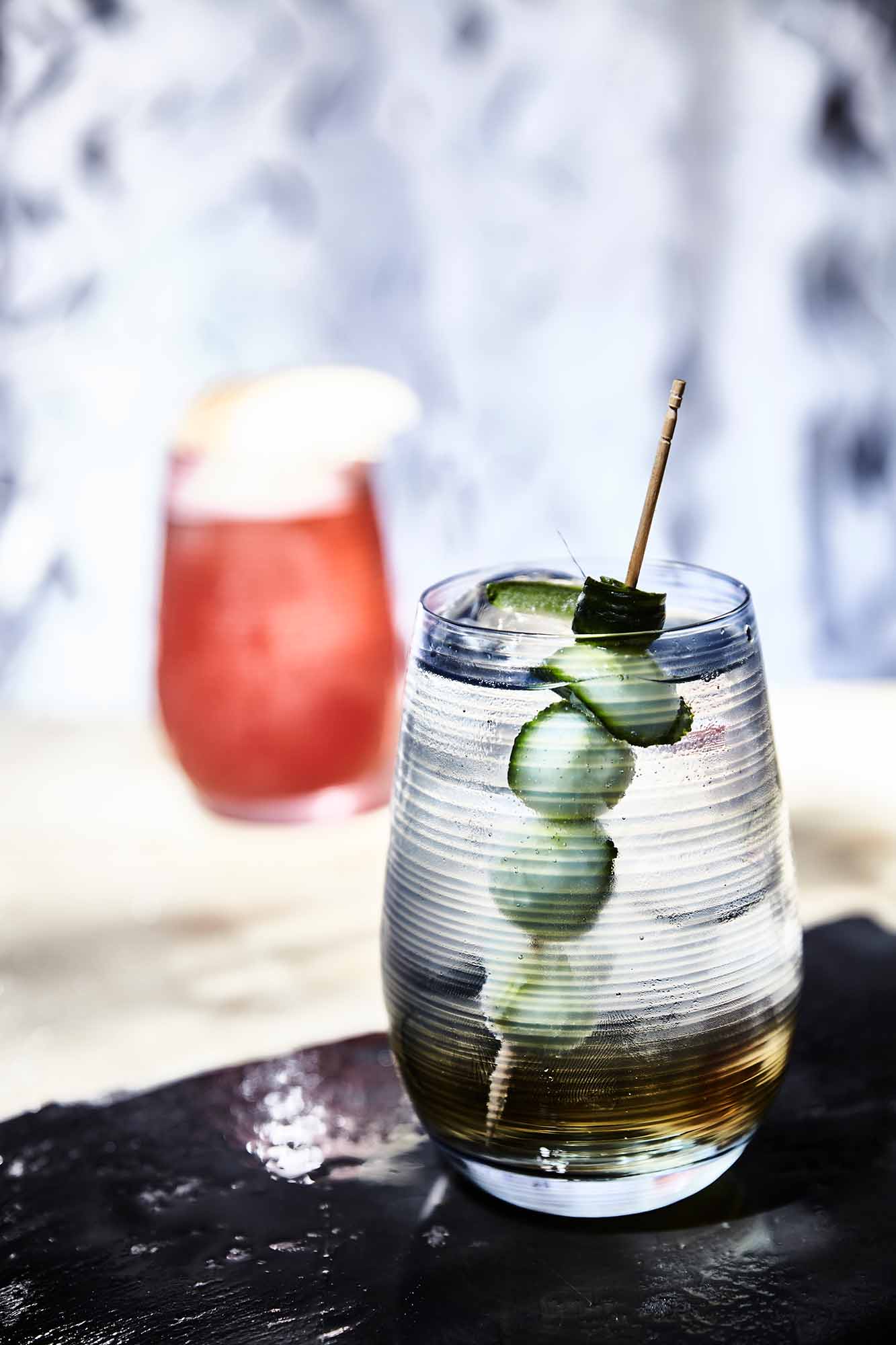 Glasbecher / Wasserglas, Stölzle, Twister, Blaugrau - 465 ml